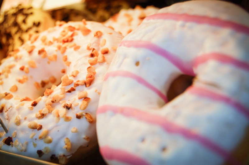 boulangerie-BREIL SUR ROYA-min_donuts_sweets_pastries_pastry_shop_cake_cakes_bakery_eating-987656